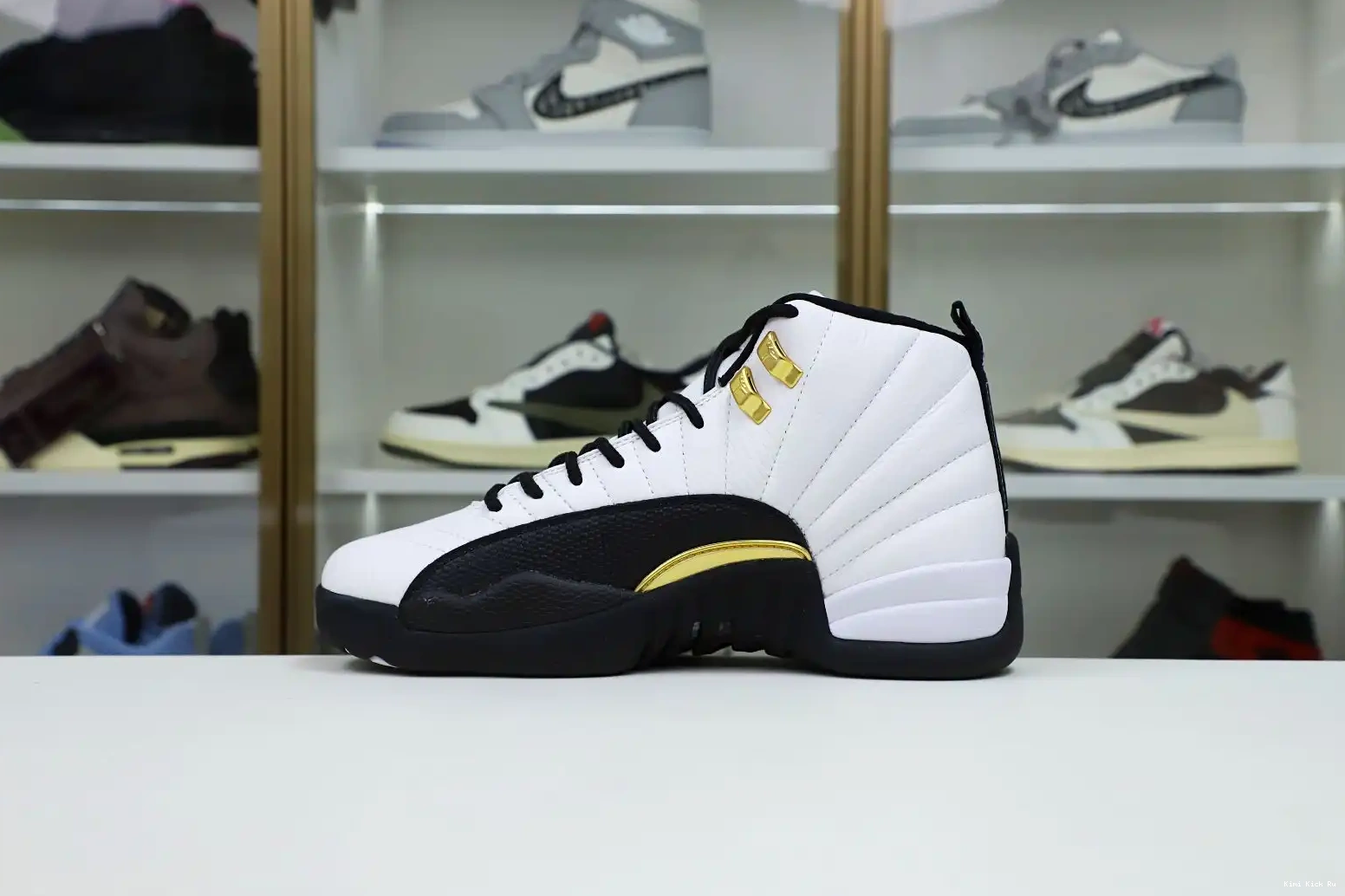 AIR 'ROYALTY' RETRO 12 Kimikick JORDAN 0730